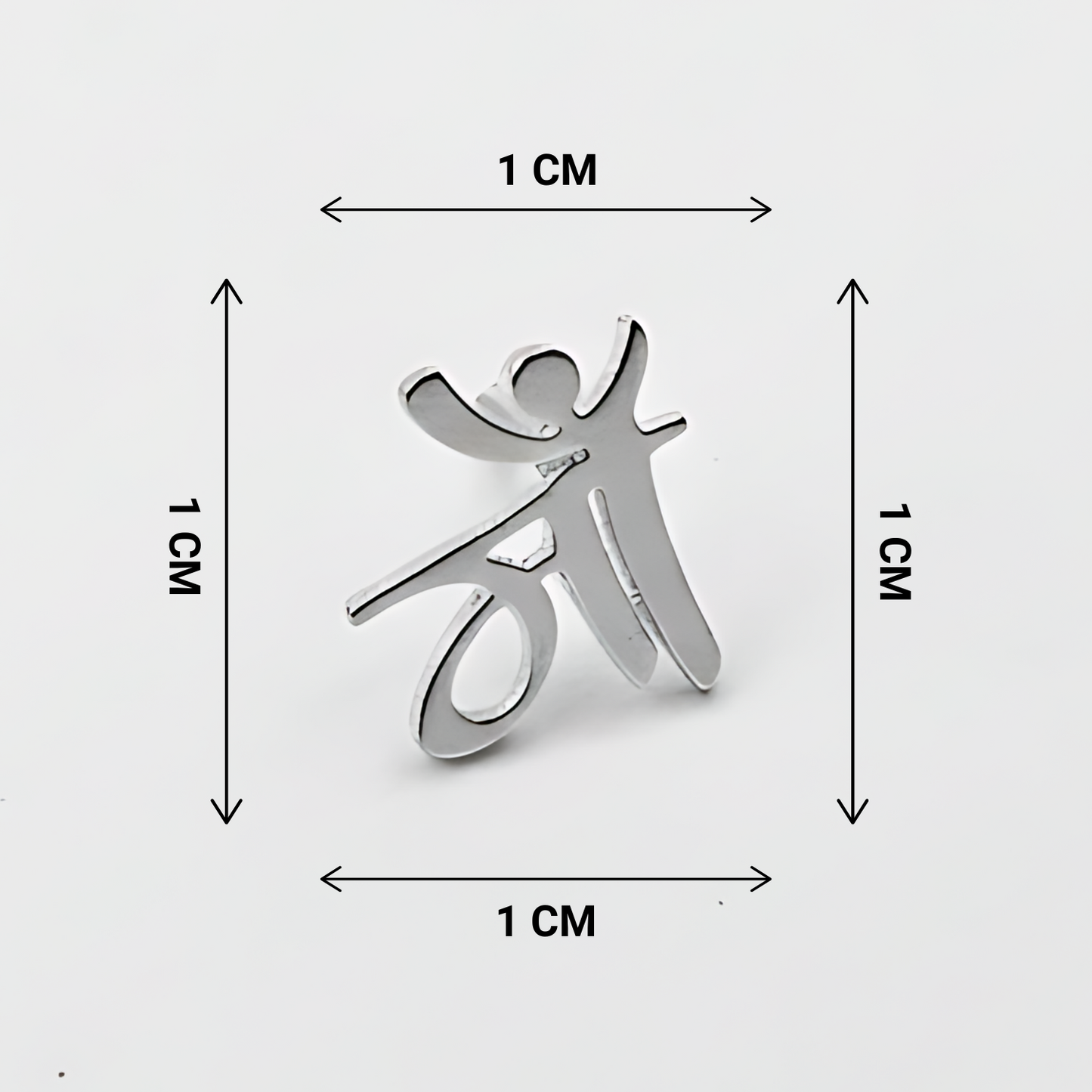 Silver pendant with dimensions indicated on a white background