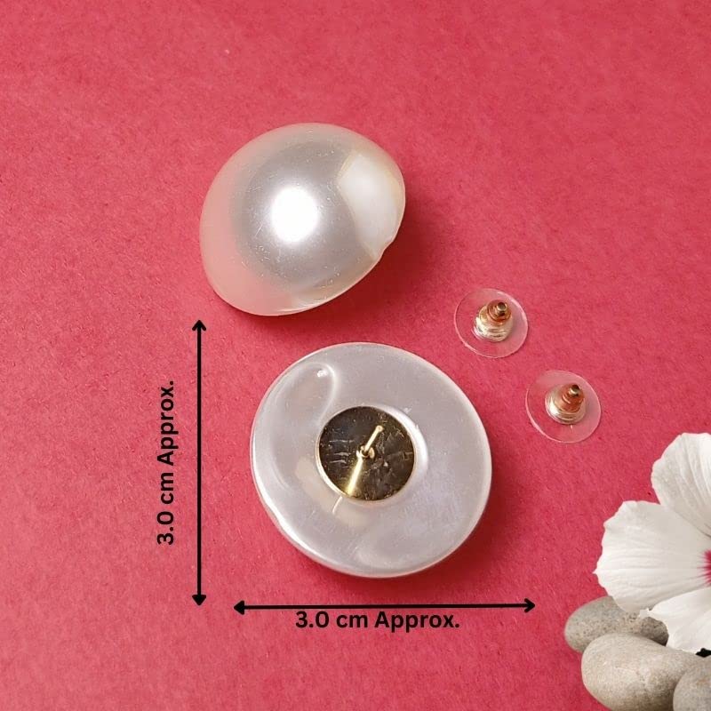Pearl-like objects on a pink background with measurements indicated
