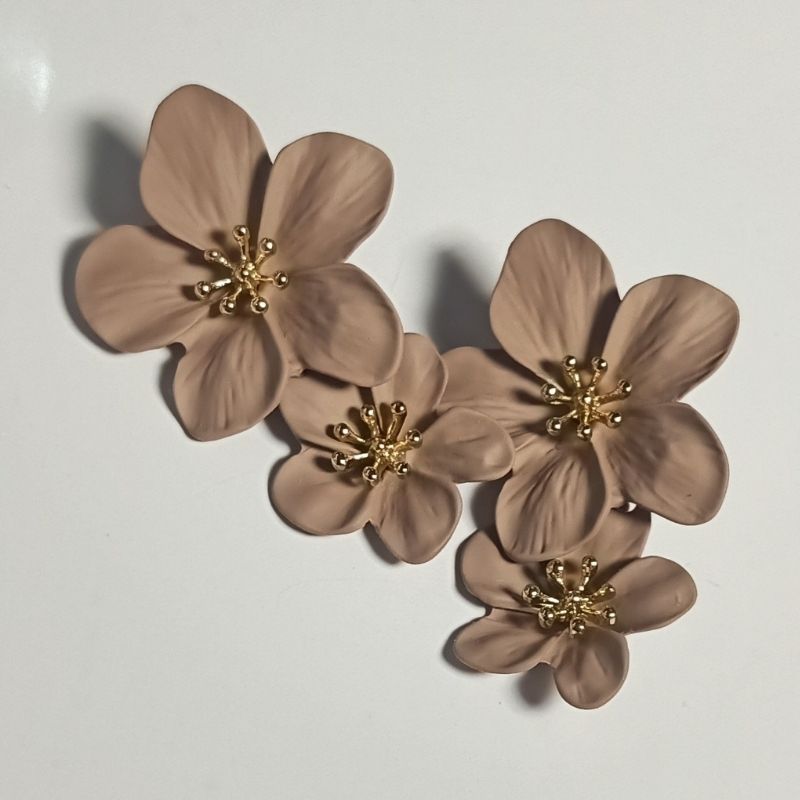 Unique Brown Flower Drop Earrings – Ceramic Brass Alloy