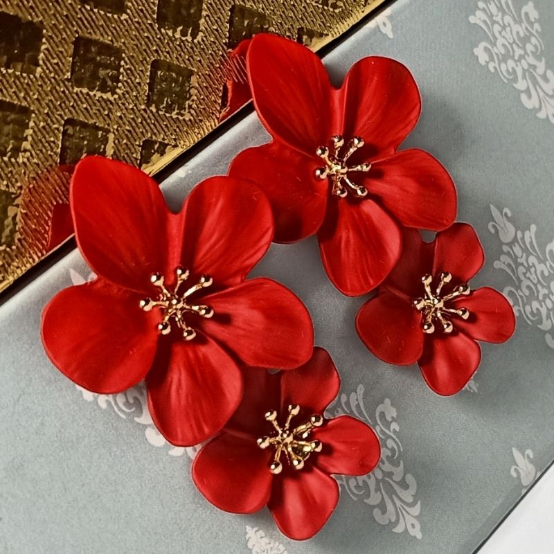 Red Flower Design Long Drop Earrings - Ceramic Brass Alloy