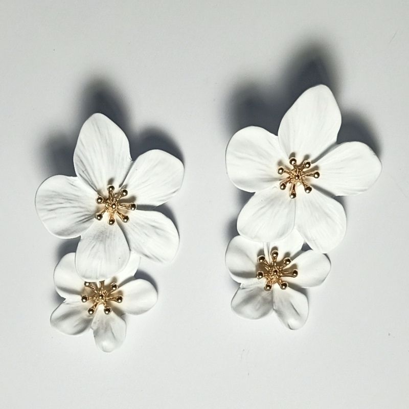 White Flower Design Long Drop Earrings - Ceramic Brass Alloy