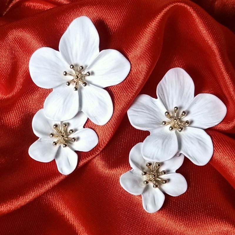 White Flower Design Long Drop Earrings - Ceramic Brass Alloy