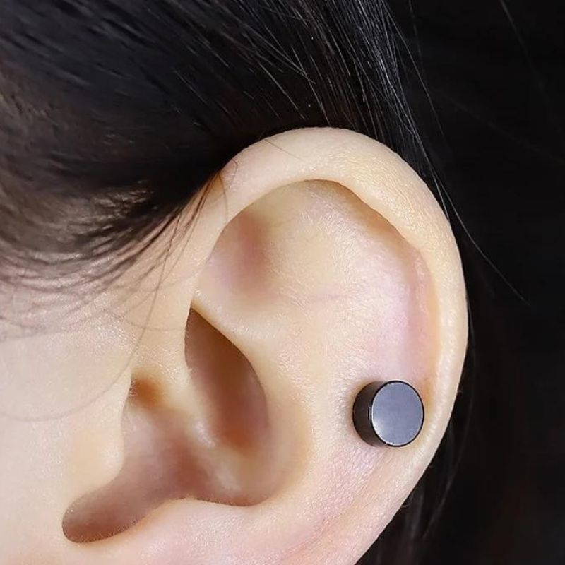 Round Black Magnetic Stud Earrings Small Size